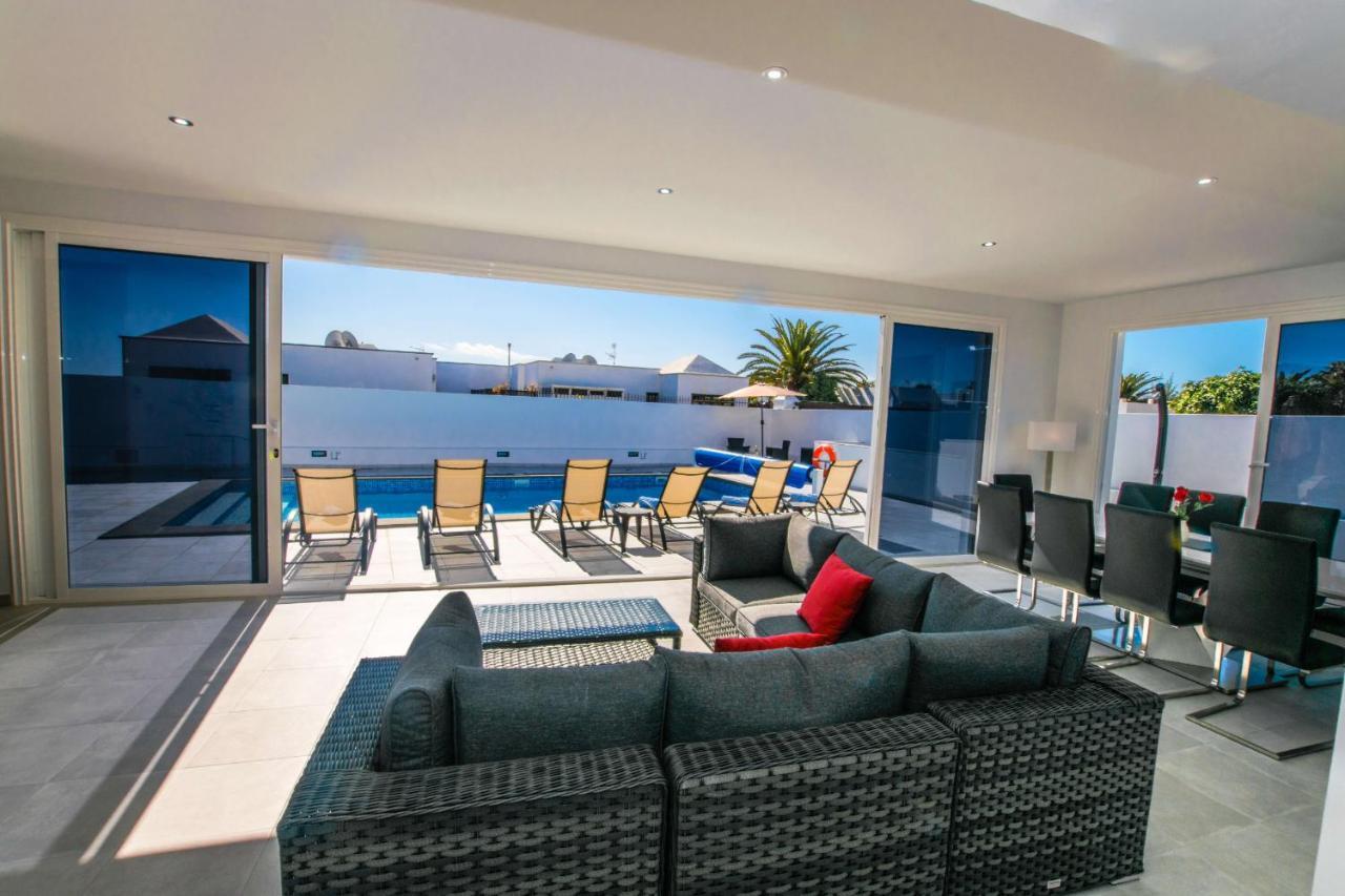 Villa Rossa - Villas Now - Lh215 By Villas Now Ltd 普拉亚布兰卡 外观 照片